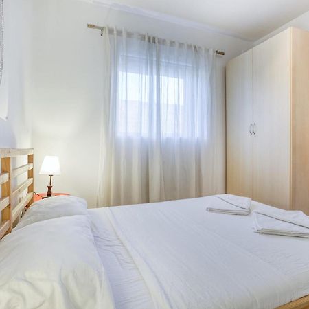 Seafront Apartment-Hosted By Sweetstay Pieta Exterior photo