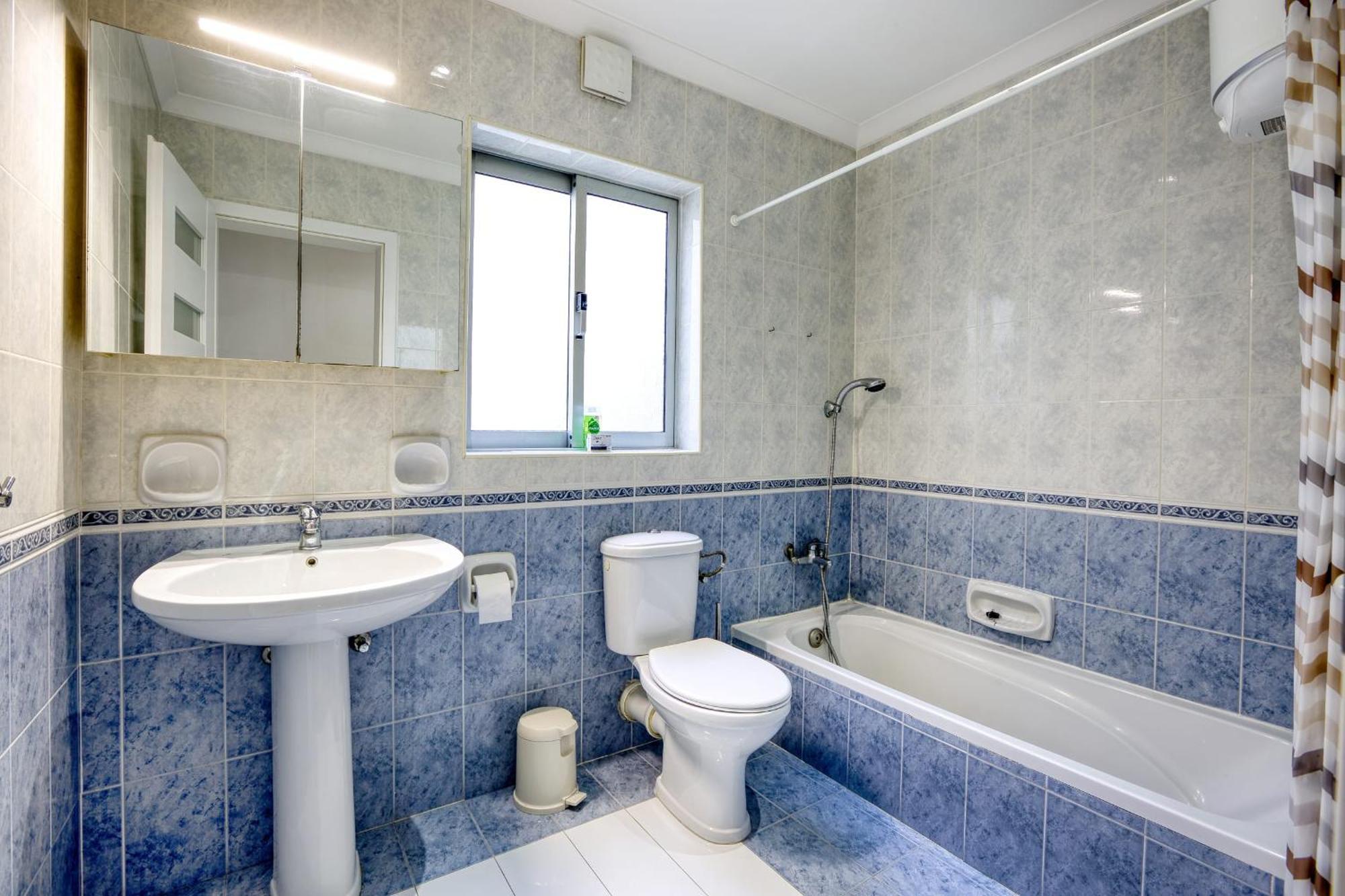 Seafront Apartment-Hosted By Sweetstay Pieta Exterior photo